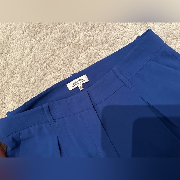 Babaton Aritzia - Antoine Short - Size 6 - Blue - Picture 2 of 10